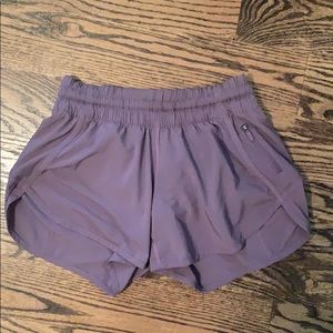 Lululemon tracker short